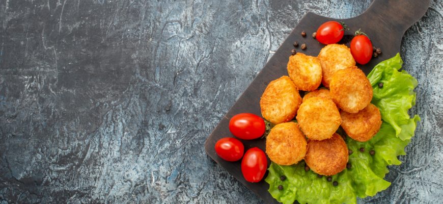Рыбные котлеты с петрушкой и манкой