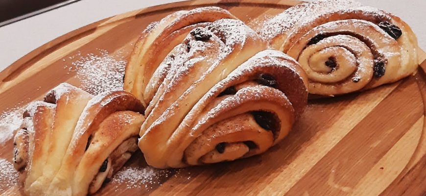 Как приготовить завитушки с корицей?